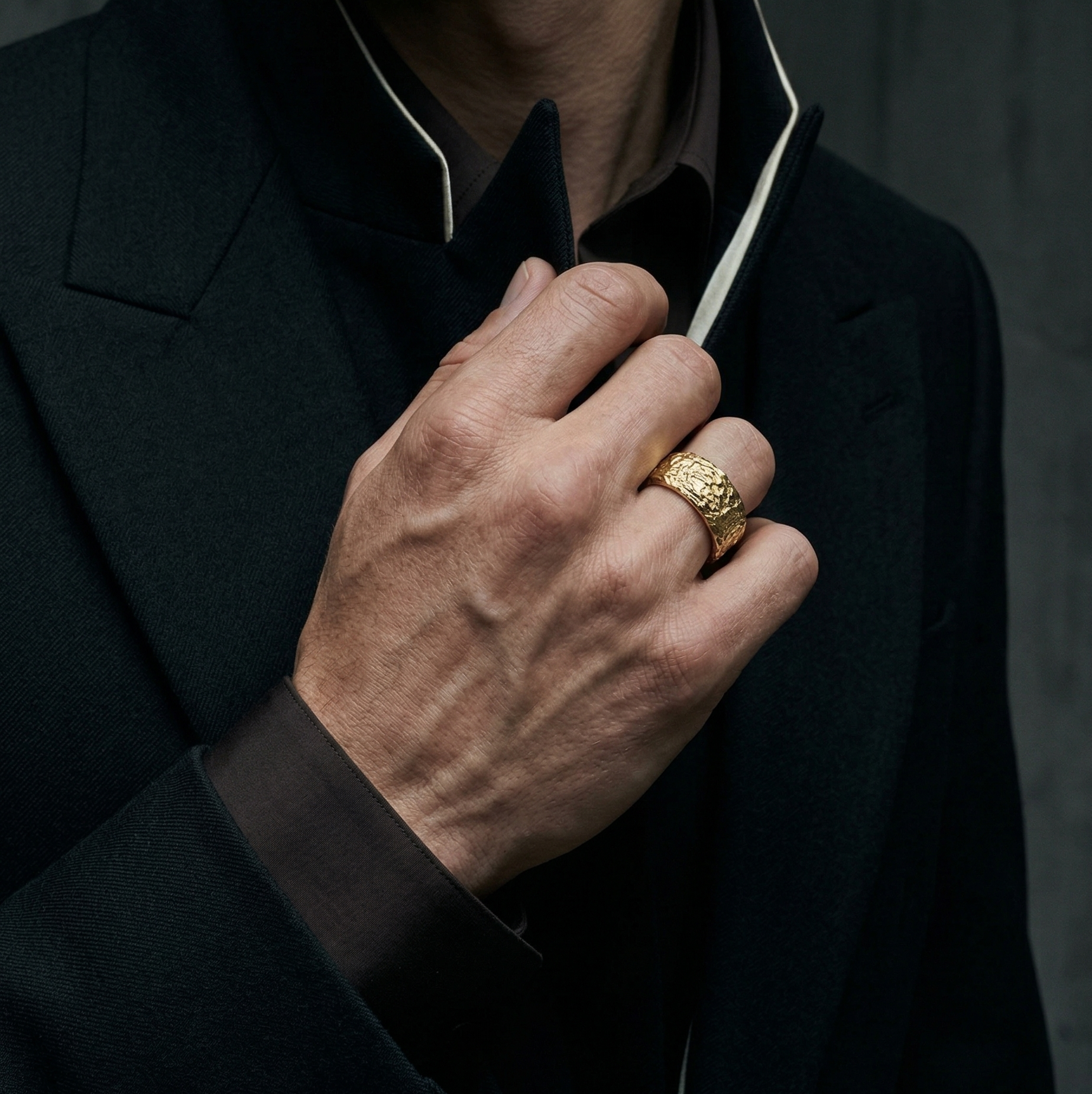 'Ares' 8mm wide Mens Band