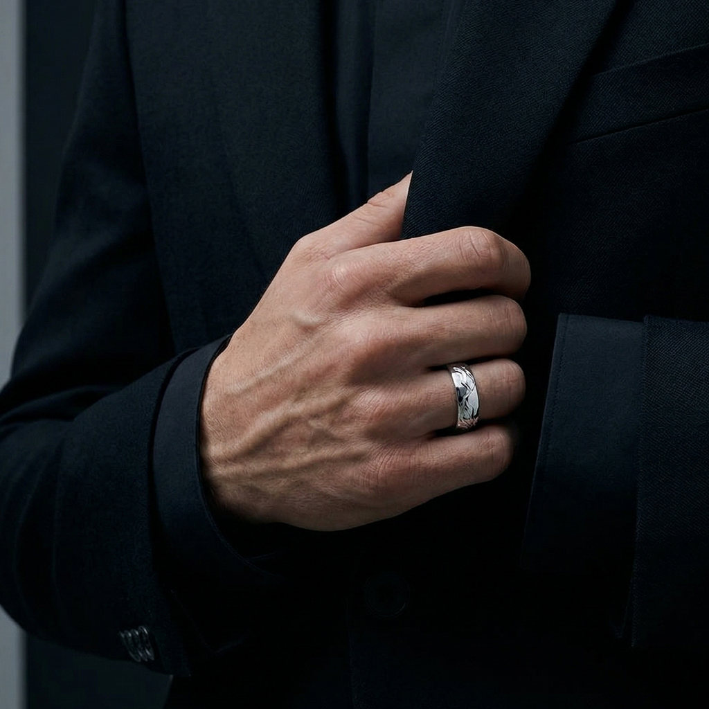 'Zephyr' 6mm wide Mens Band